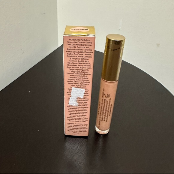 FULL SIZE TOO FACED LIP INJECTION GLOSSY PLUMPING LIP GLOSS IN SHADE MILKSHAKE - Picture 4 of 5